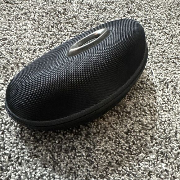 OAKLEY SOFT AUTHENTIC VAULT BLACK LARGE SPORT SUNGLASSES ZIPPER CASE NYLON New - Picture 2 of 4